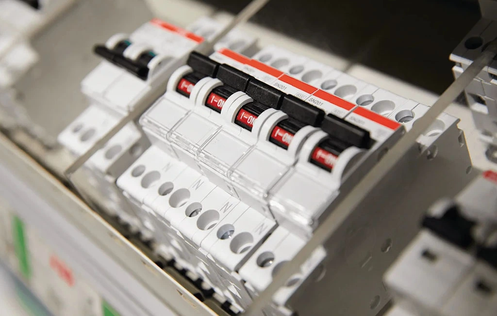 Materiais Elétricos